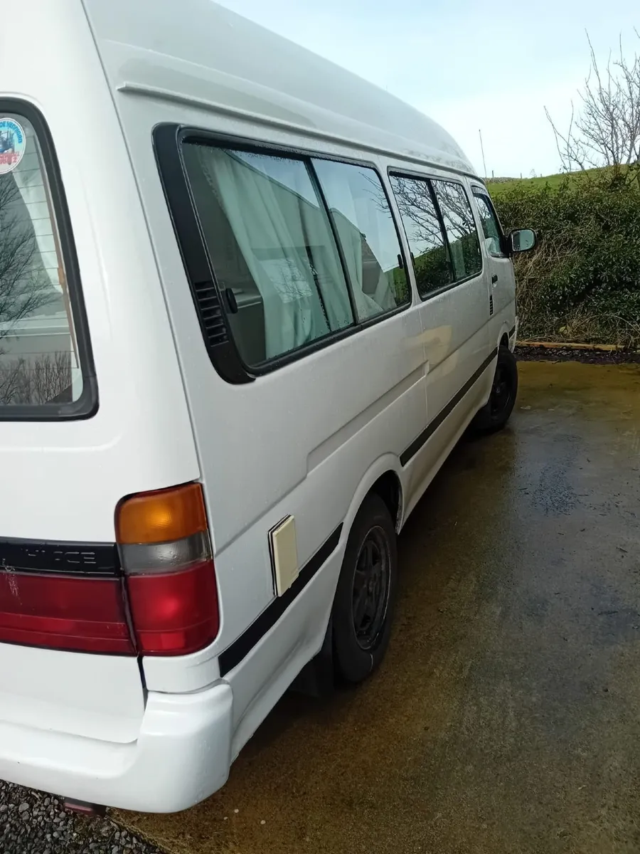 Toyota HiAce 1995 Camper Van - Image 3