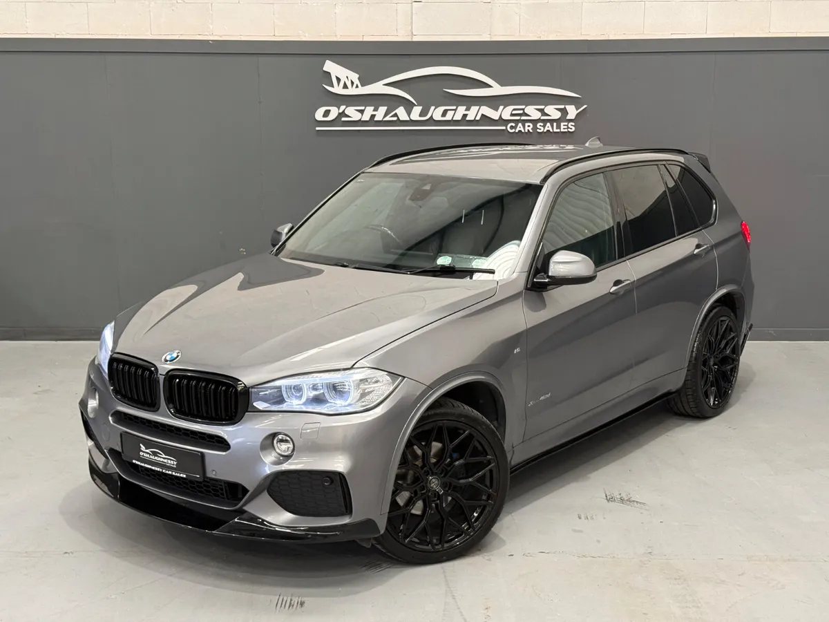 BMW X5 M-SPORT Crewcab 40D X-DRIVE - Image 4