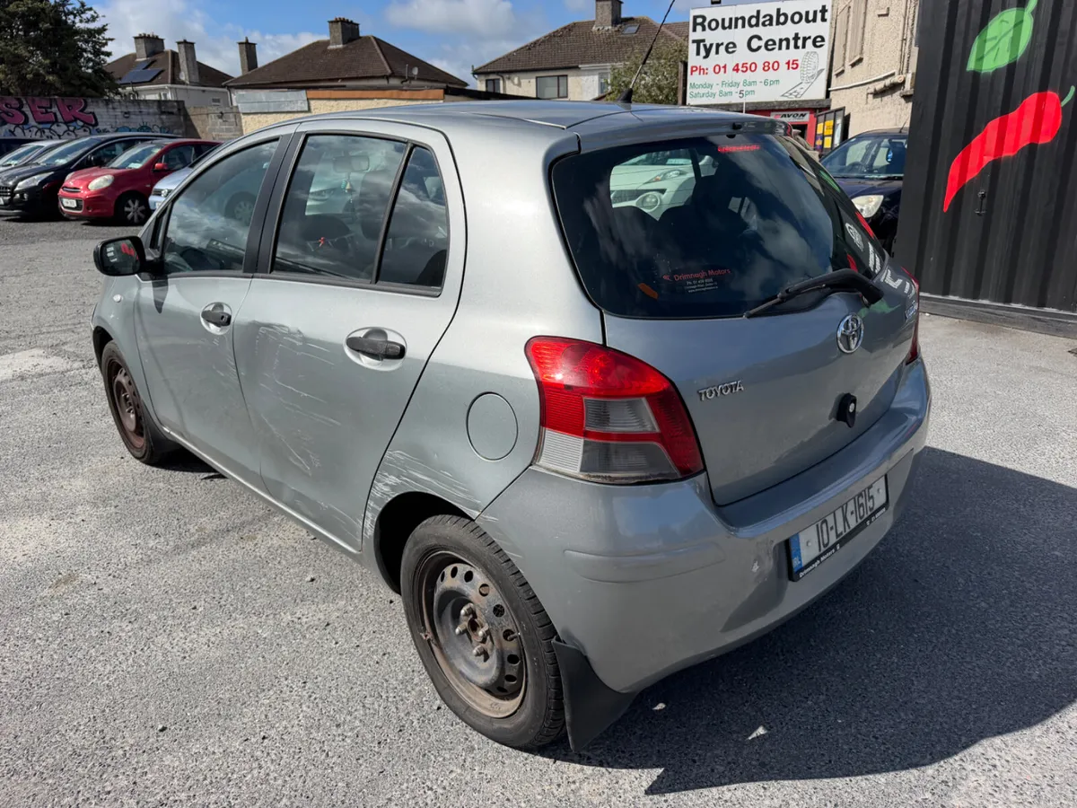 Toyota Yaris - Image 3