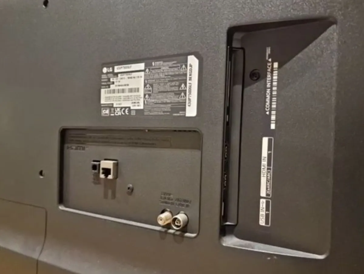 Lg 43" 4k Smart Tv (model: 43up75006lf) - Image 3