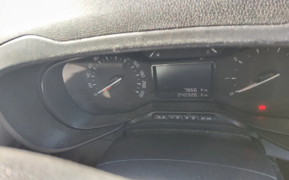 Citroen Berlingo 2021 - Image 4