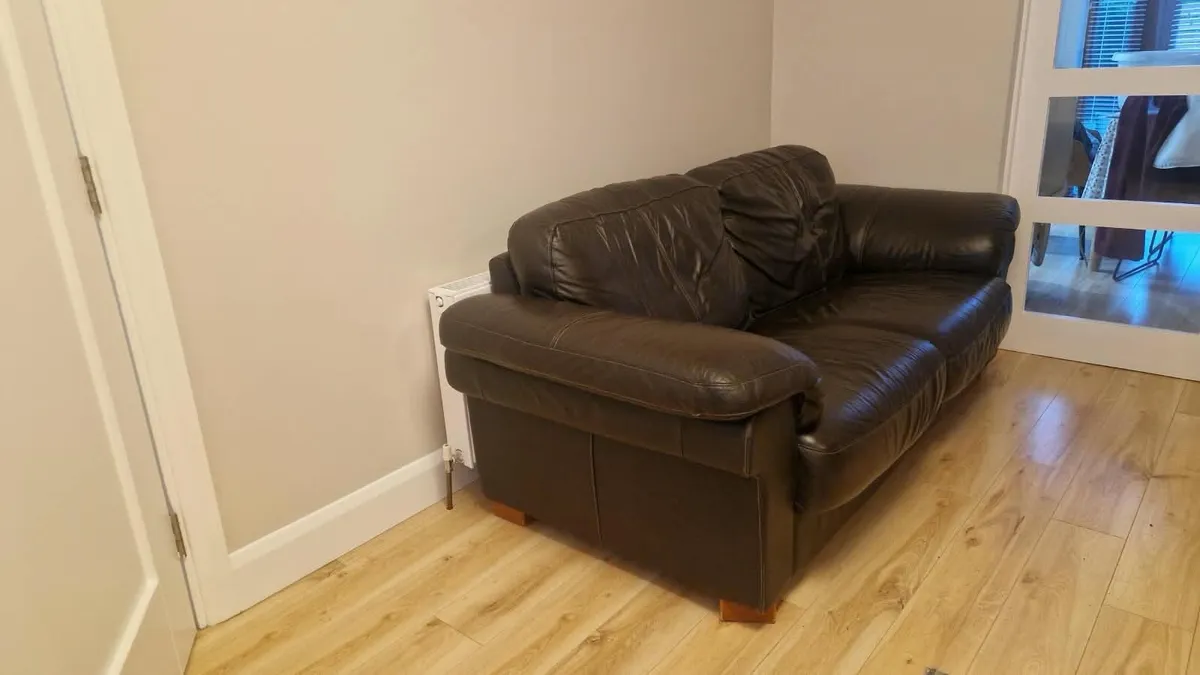 Sofa - Image 2
