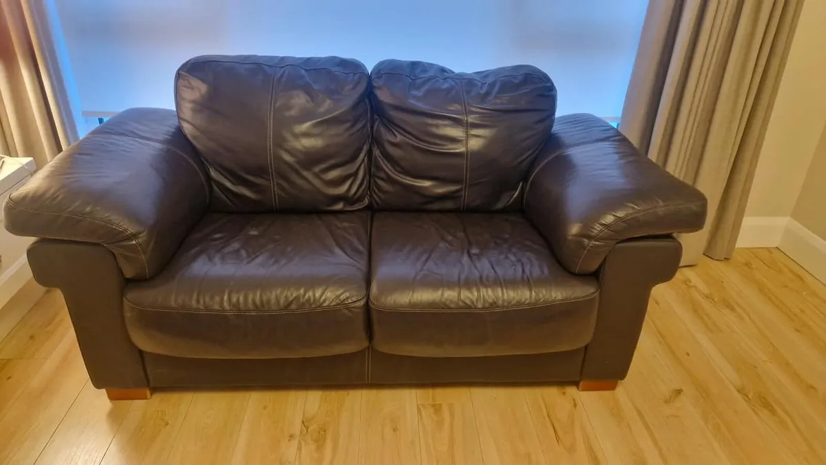 Sofa - Image 4