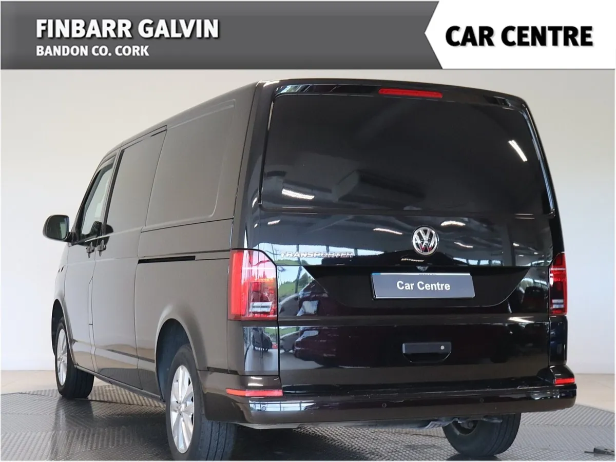 Transporter LWB HIGHLINE 2.0 TDI 150 BHP - Image 2