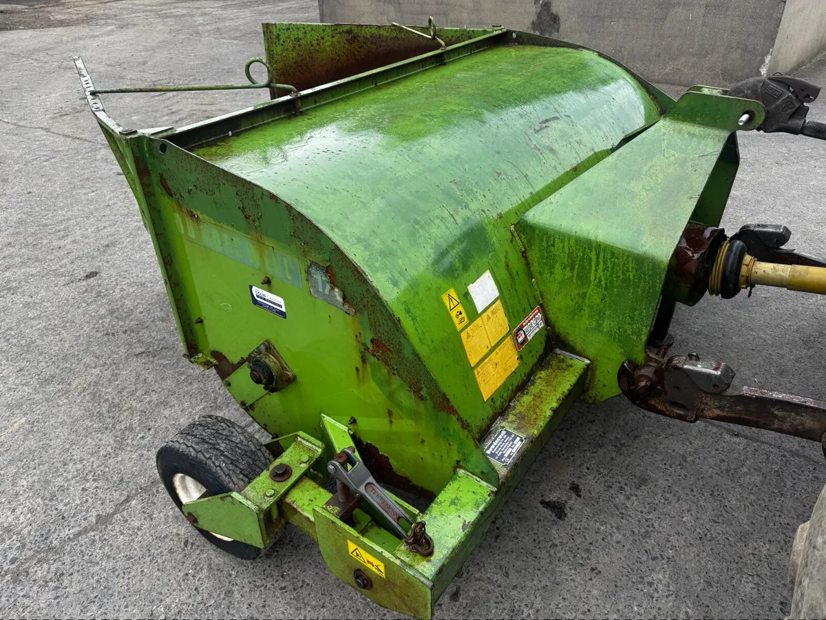 Farm machinery - Image 1