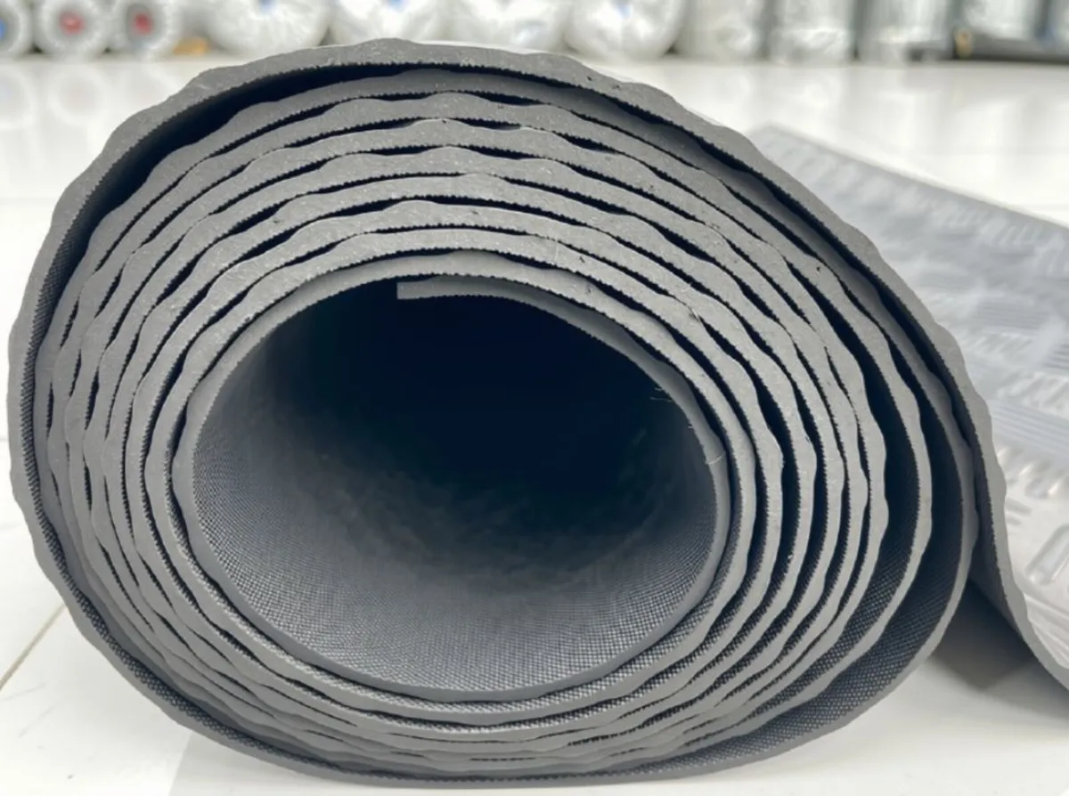 Checker Rubber Mat - 3mm thickness, 1m(W) x 3m (L) - Image 4