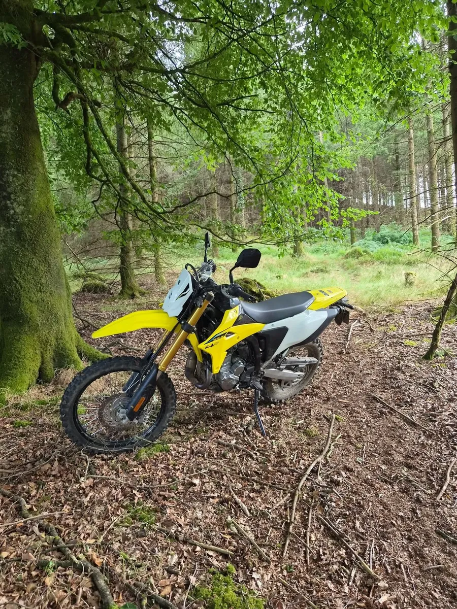 Suzuki DRZ-4S 450 km 2026 - Image 4