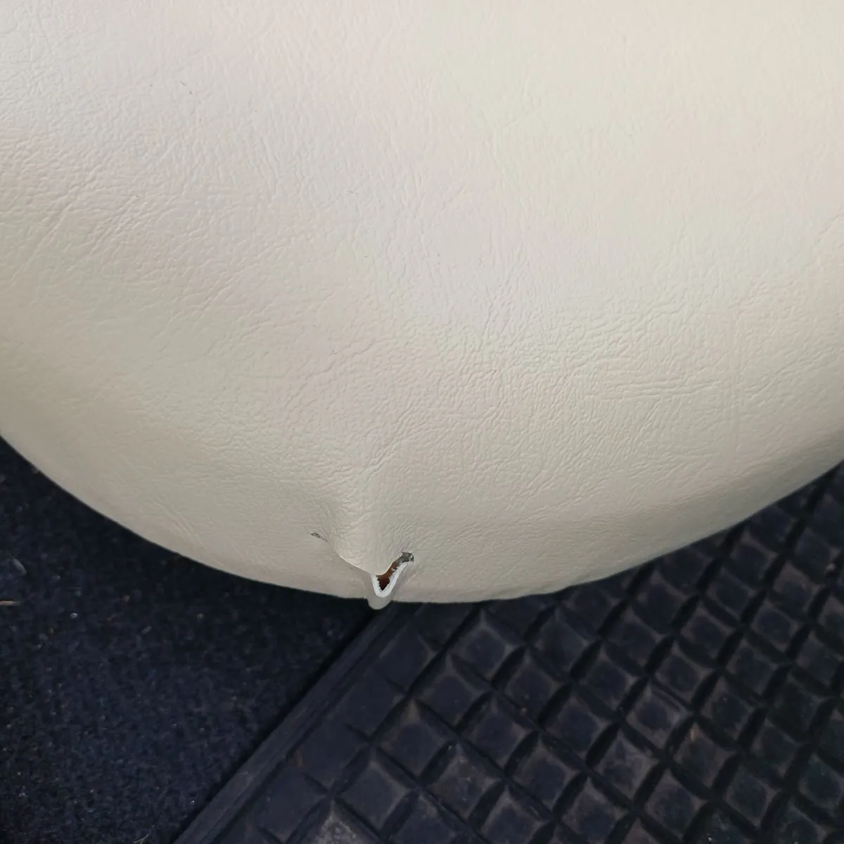 Free Headboard - Image 2