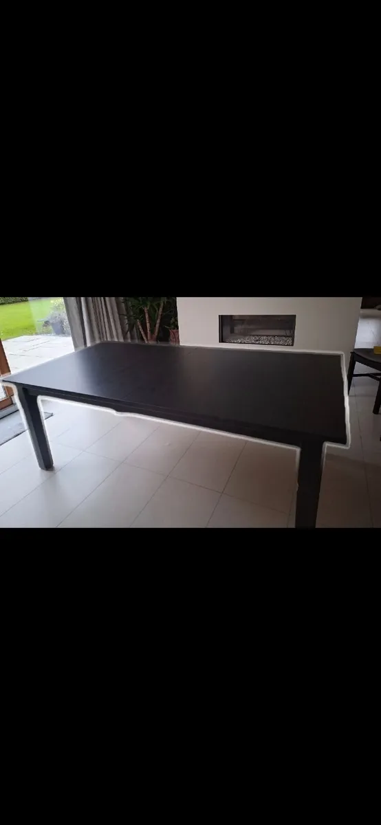 Dining table - Image 2