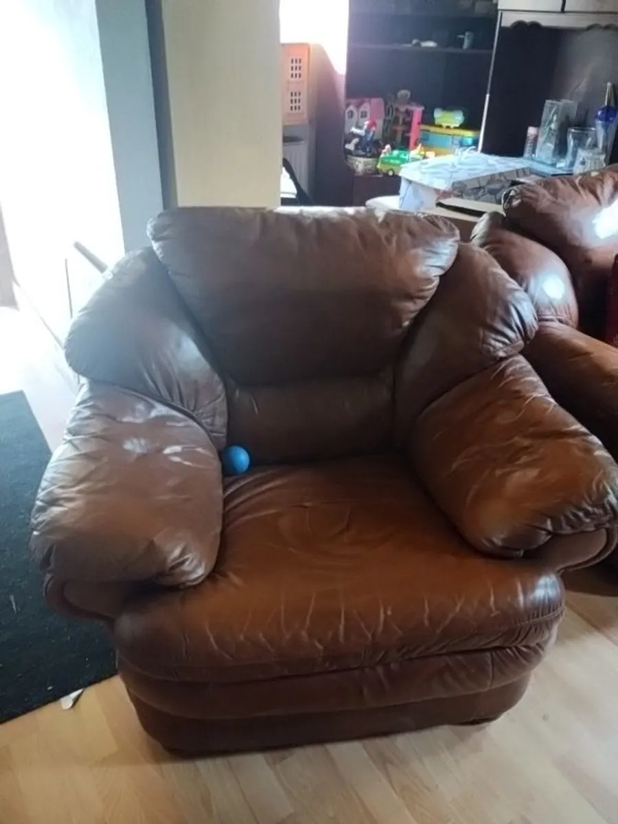 furniture - Image 4