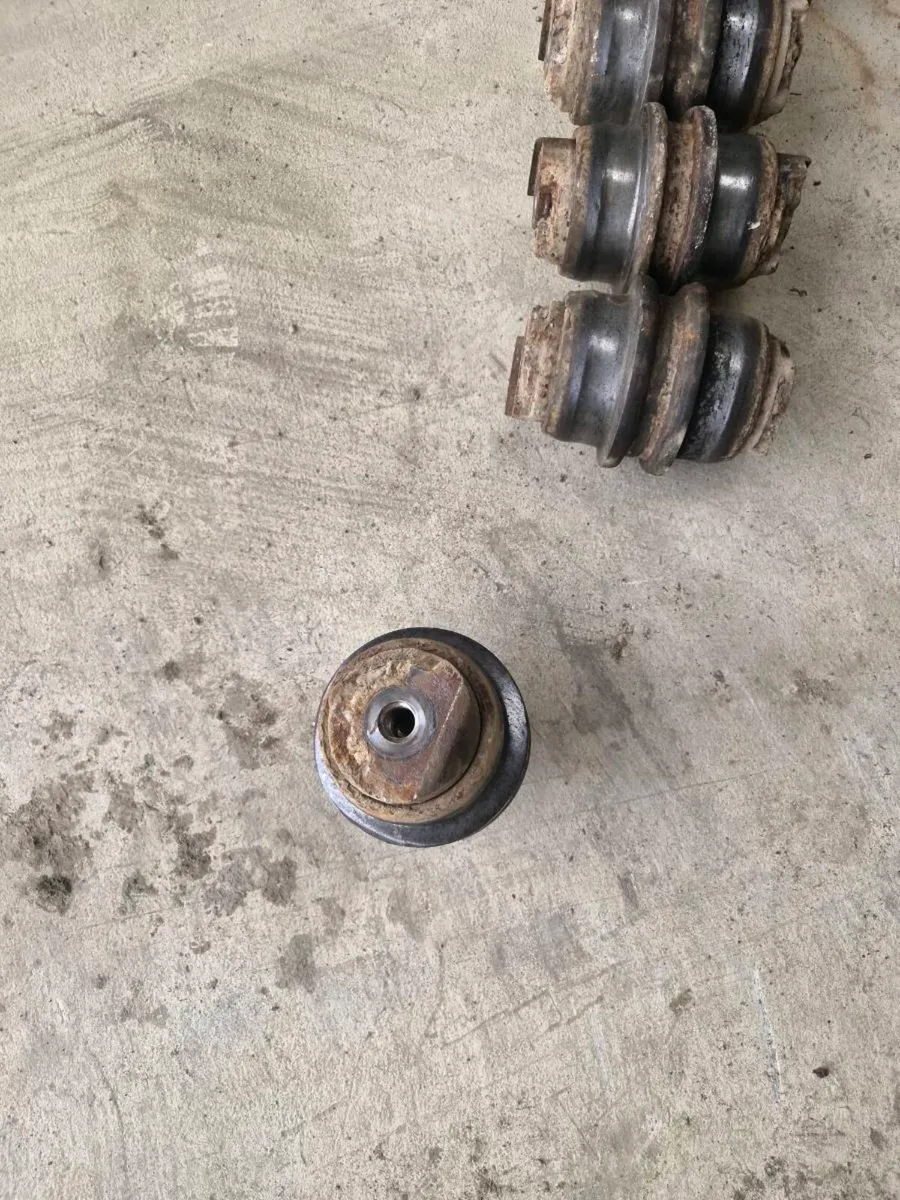 Bottom rollers - Image 3