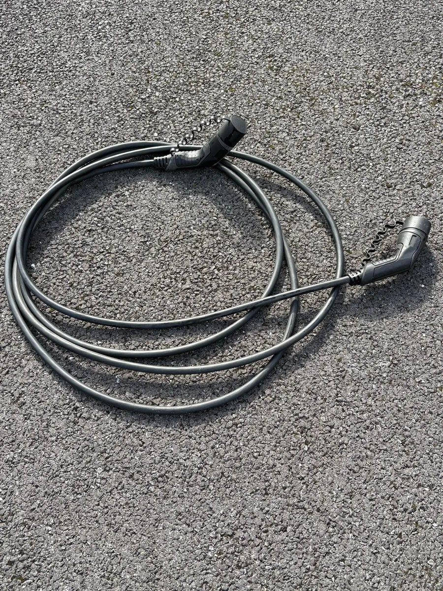 EV fast charge cable - Image 1