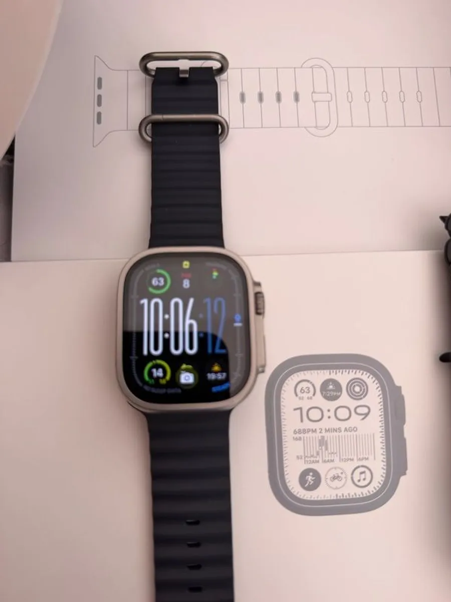 Apple Watch Ultra 2 pristine condition - Image 2