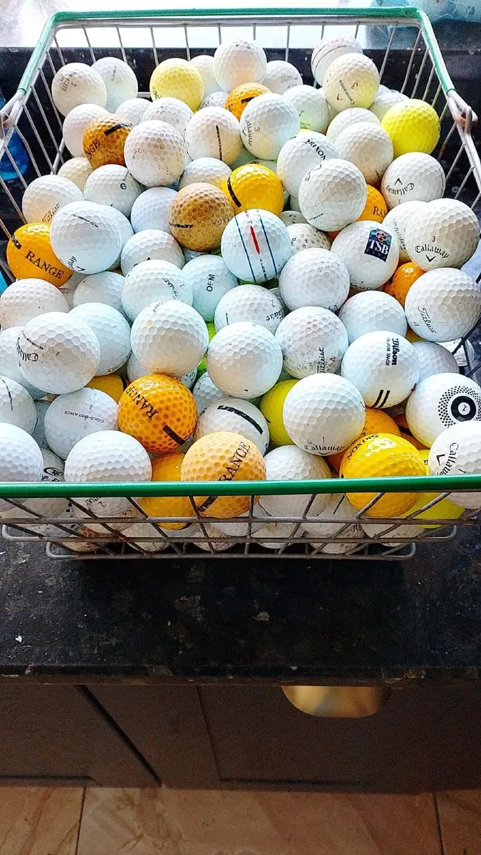JJ'S CORK GOLF BALLS - ALL B GRADE GOLF BALLS - Image 1