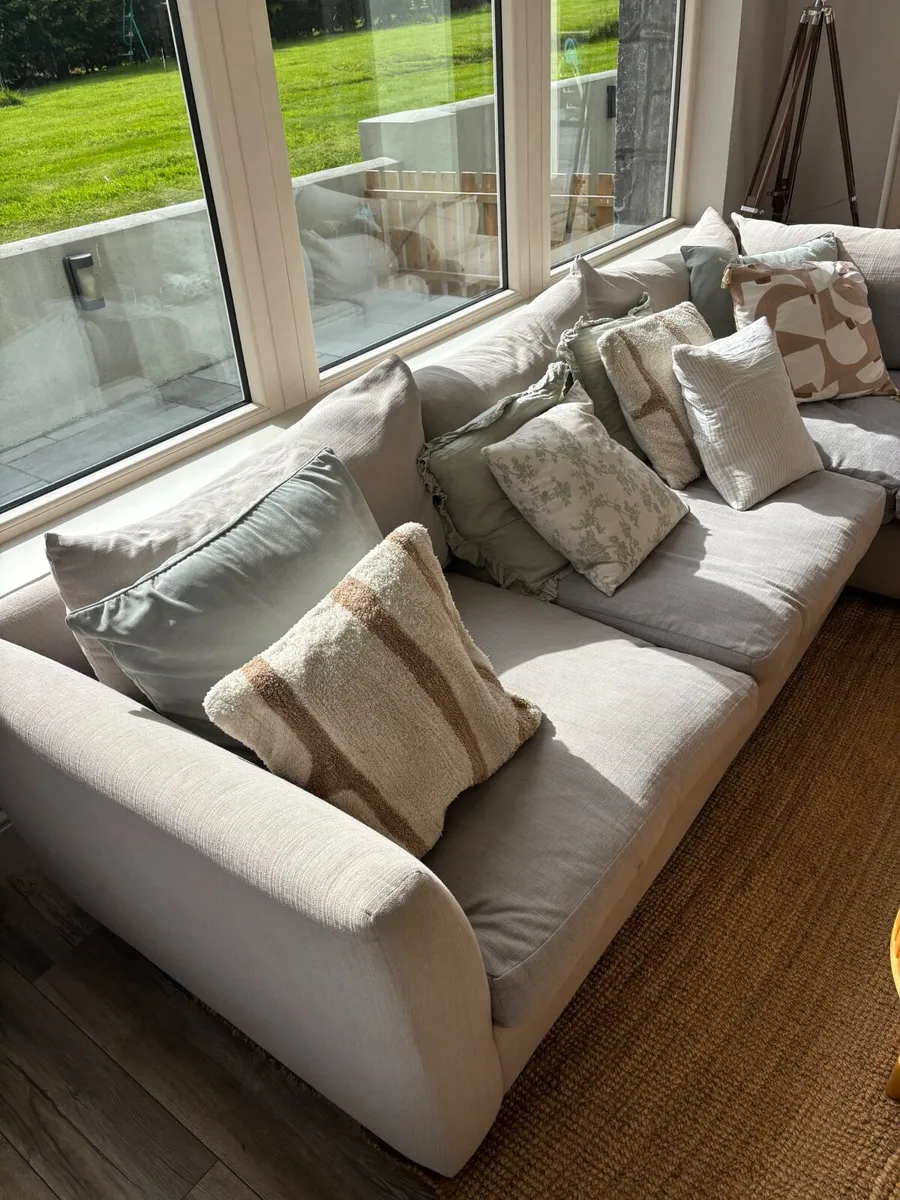 Sofa - Image 2