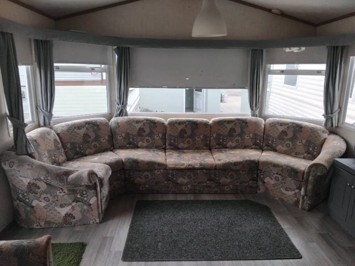 Mobile home - Image 2