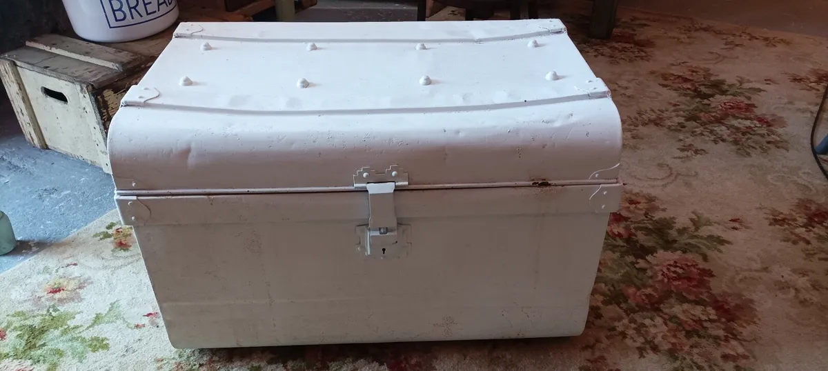 Antique Tin Trunk - Image 3