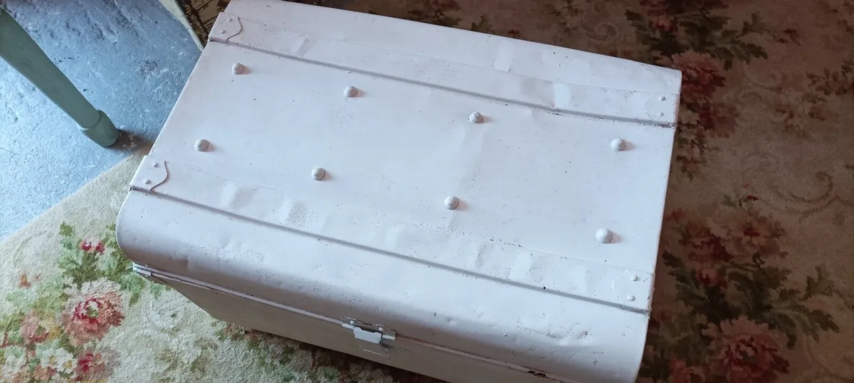 Antique Tin Trunk - Image 4