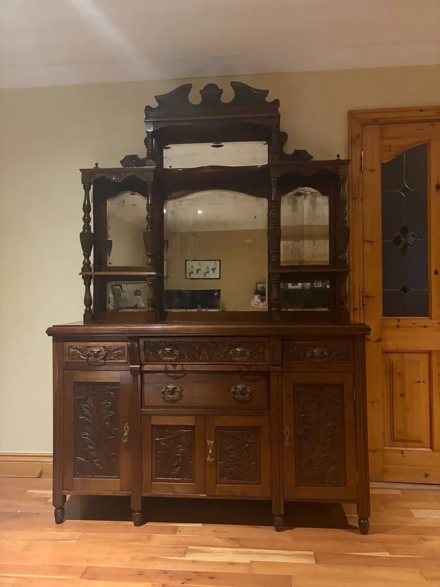 Antique Victorian-Style Mirrored Sideboard/Dresser - Image 3