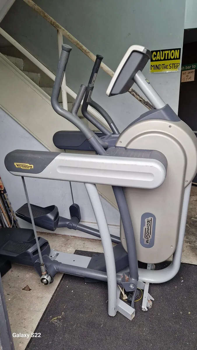 Techno Cross Trainer - Image 2