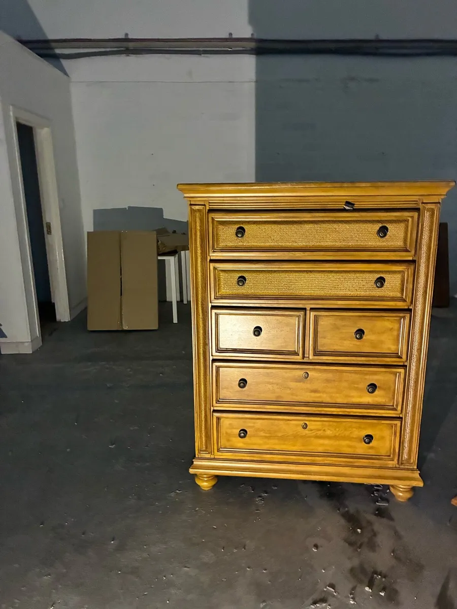 Chests of Drawers - Image 3