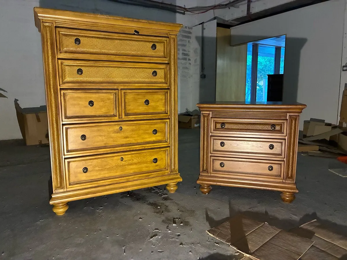 Chests of Drawers - Image 4