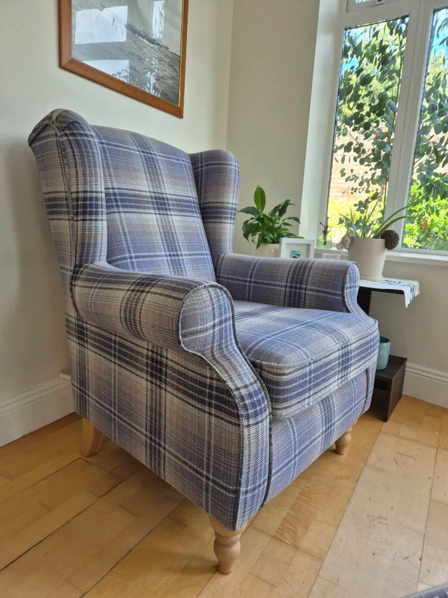 Arm Chair - Image 1