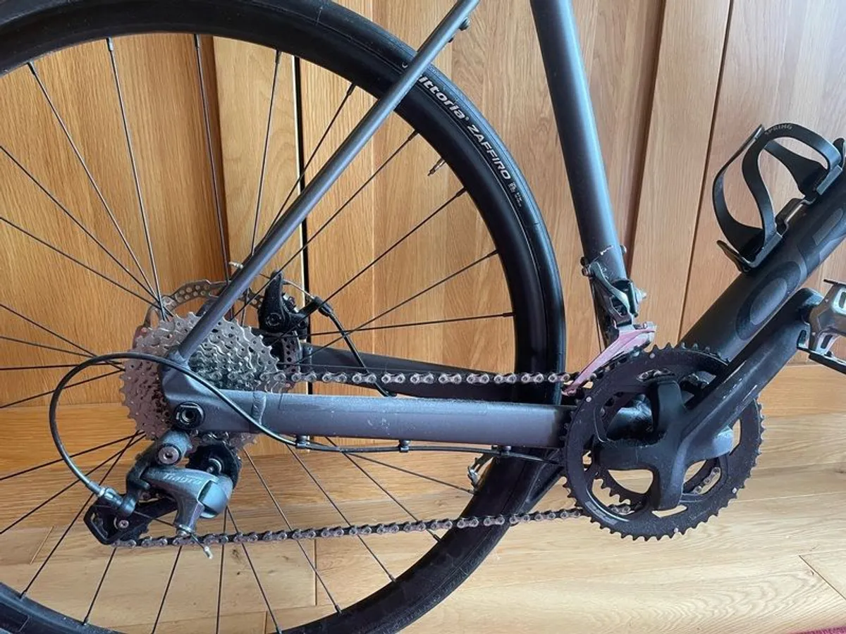 Orbea Avant Disc Road Bike | Size 55 | Shimano Tiagra | Carbon Fork - Image 3