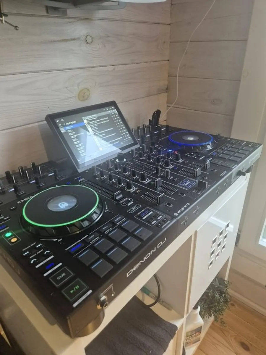 Denon Prime 4+ - Image 1
