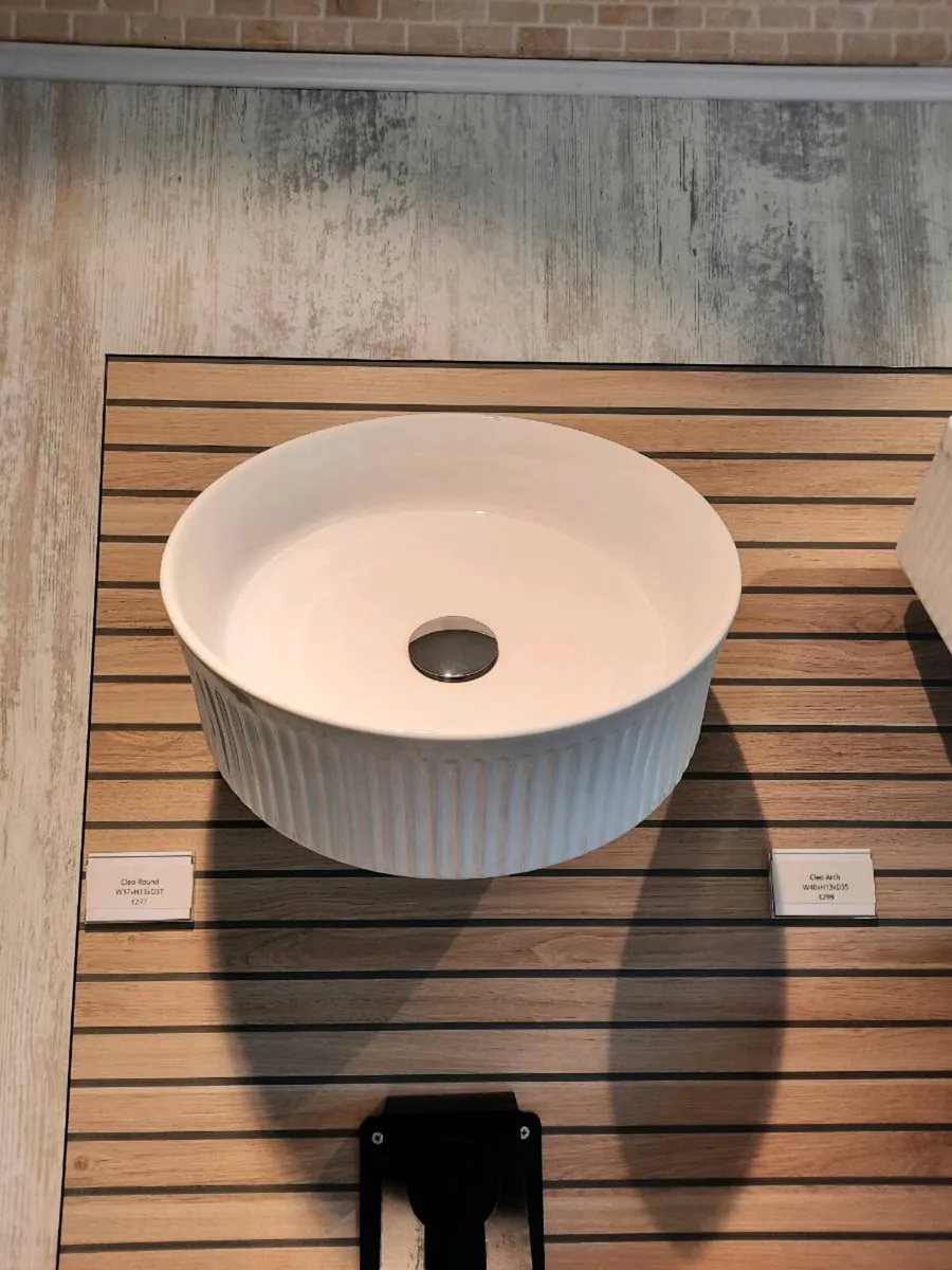Round Fluted Ceramic Vessel Basin - Image 2