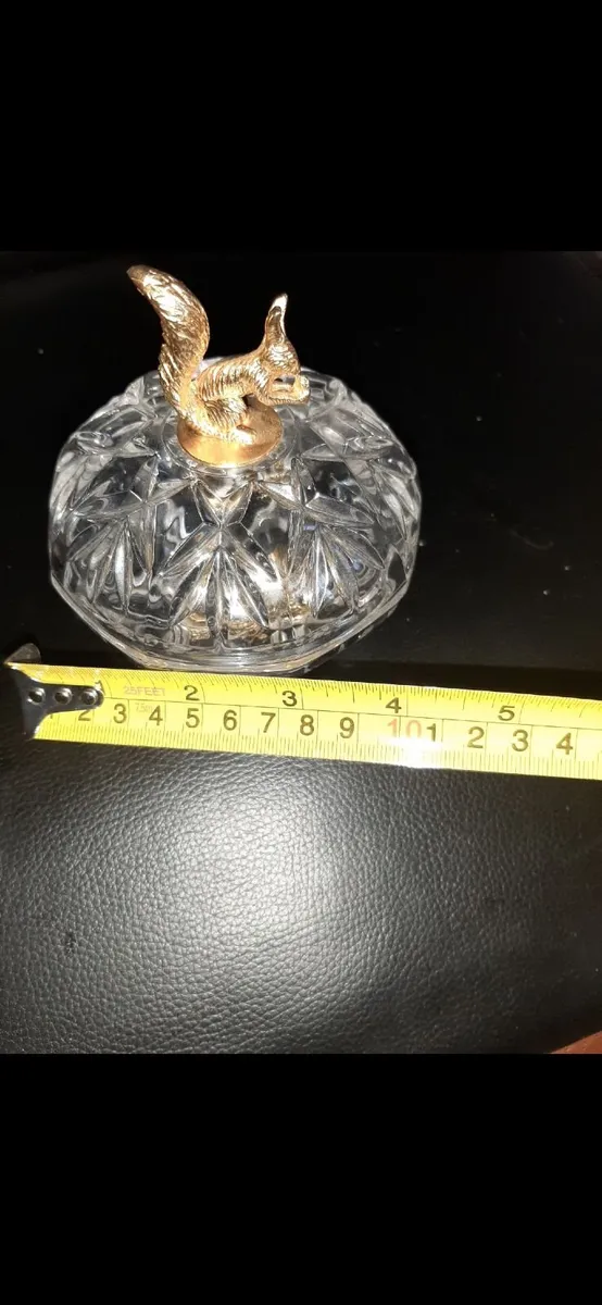 Vintage Killarney Crystal lidded trinket dish. - Image 2