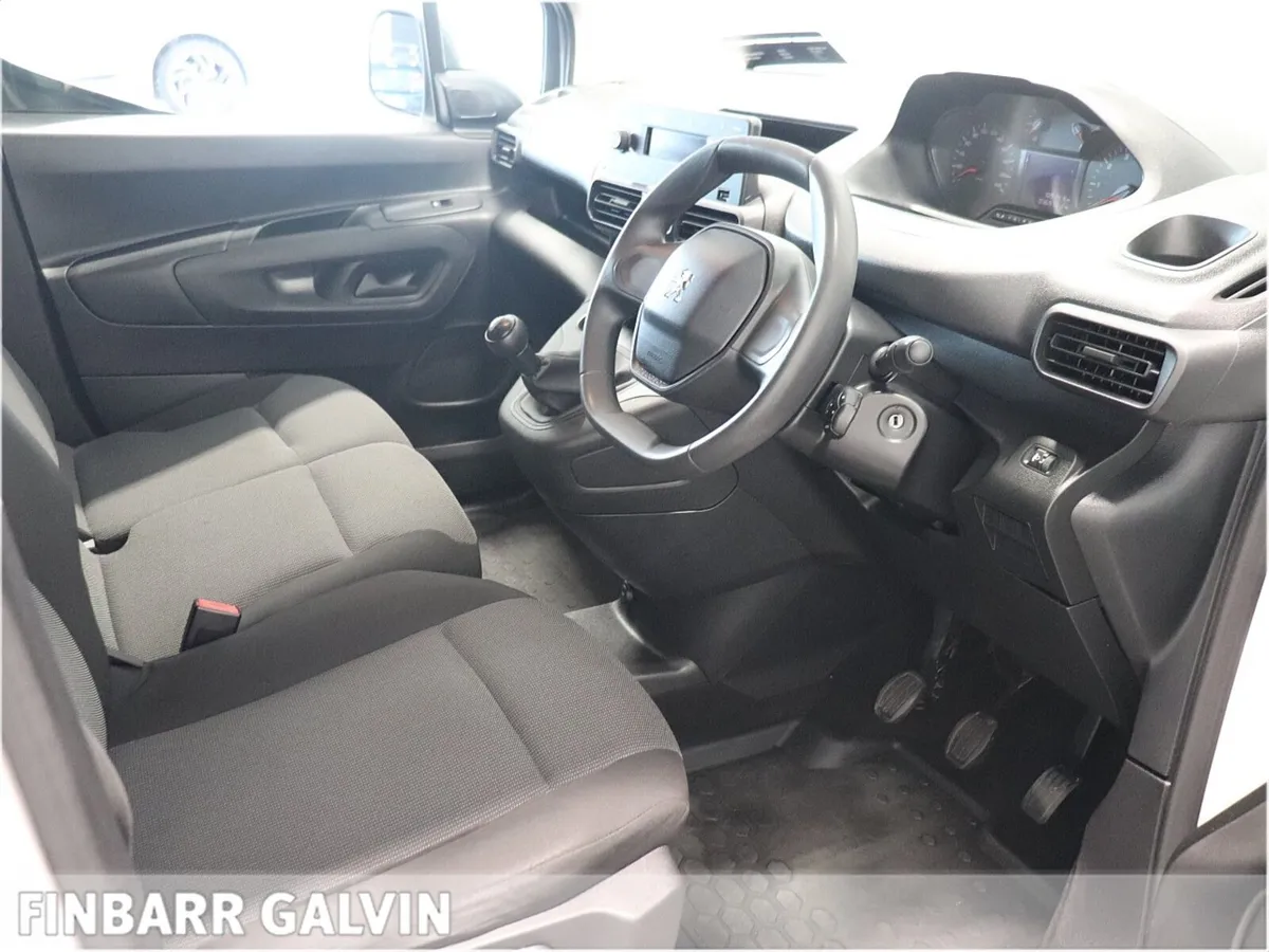 Peugeot Partner 3 SEATER (WITH VAT) - Image 4
