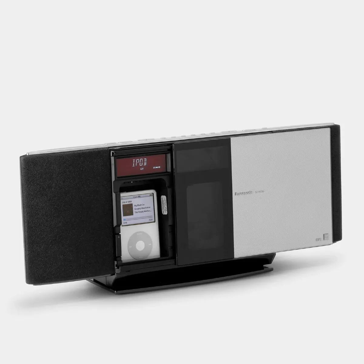 Panasonic SC-HC30 HiFi, Radio, CD, MP3 + free Ipod - Image 2