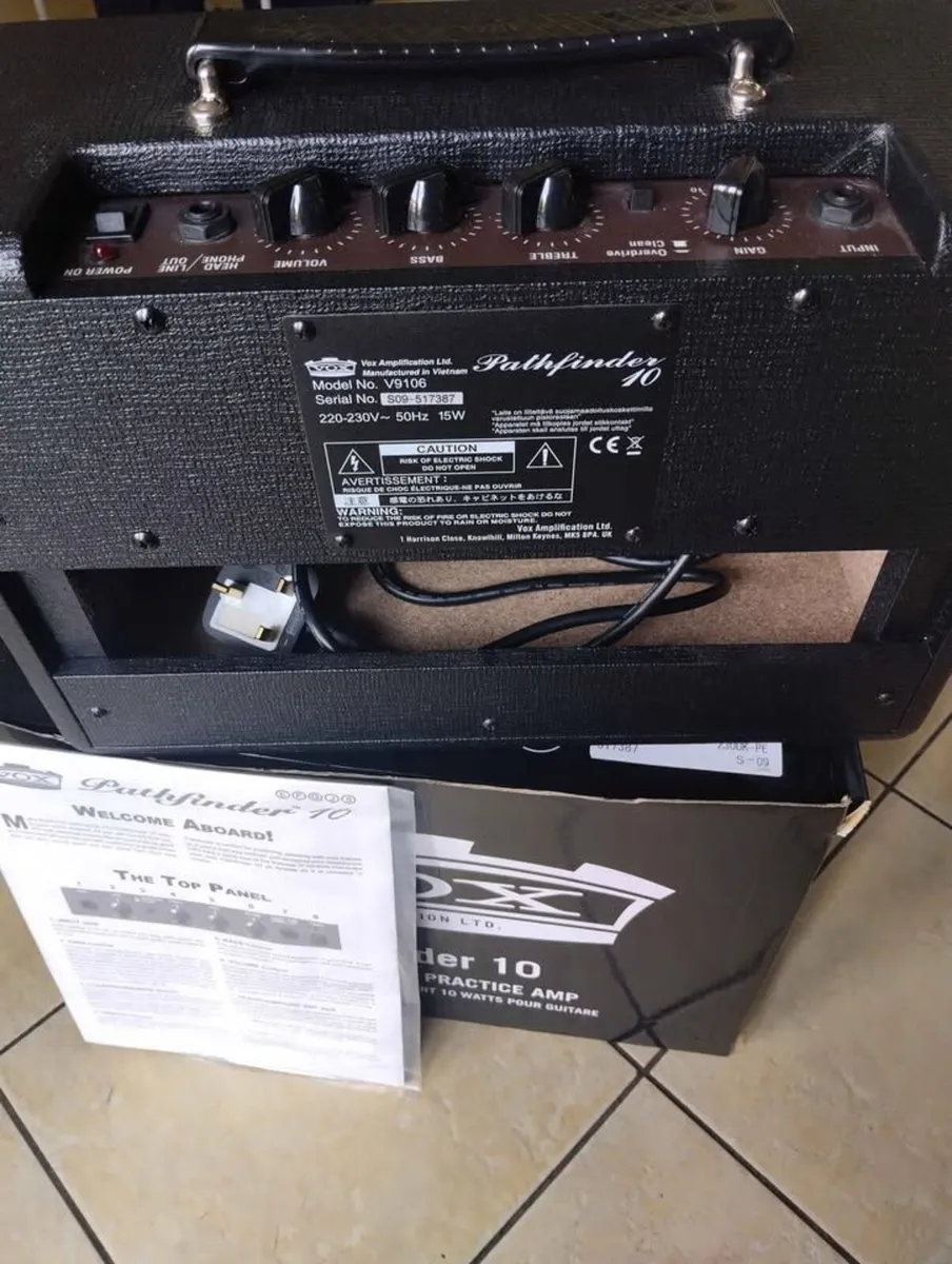 VOX Pathfinder 10 Guitar Amp - Image 3