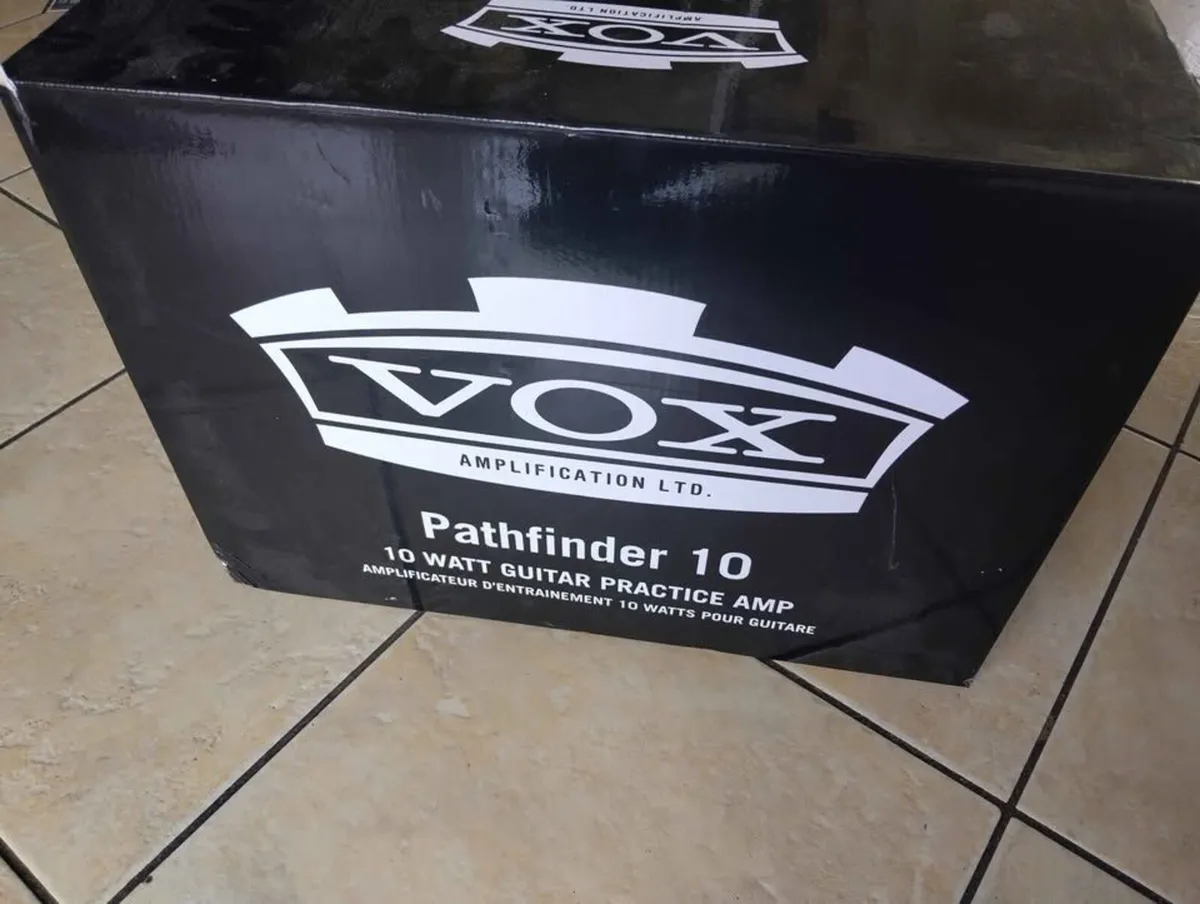 VOX Pathfinder 10 Guitar Amp - Image 4