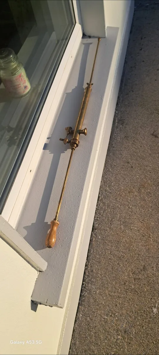 Old brass  rose bush sprayer - Image 1