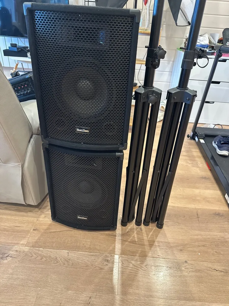 SubZero 15” Active PA Speakers (Pair) + Heavy Duty - Image 1