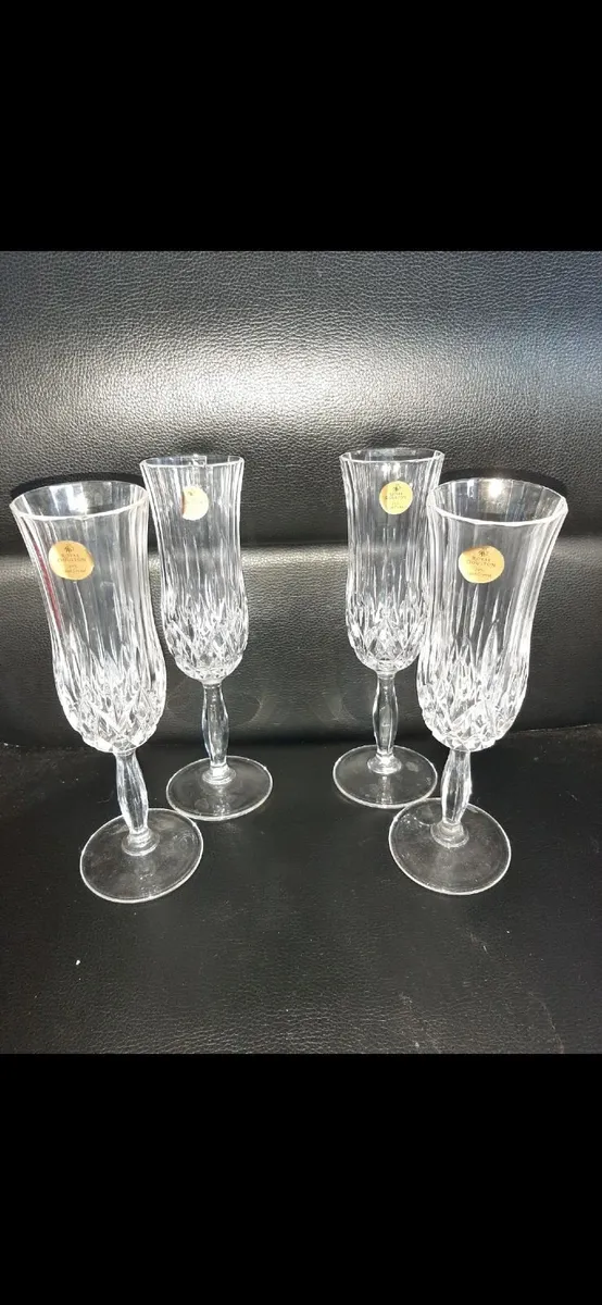 4 Vintage Royal Doulton crystal champagne flutes - Image 3