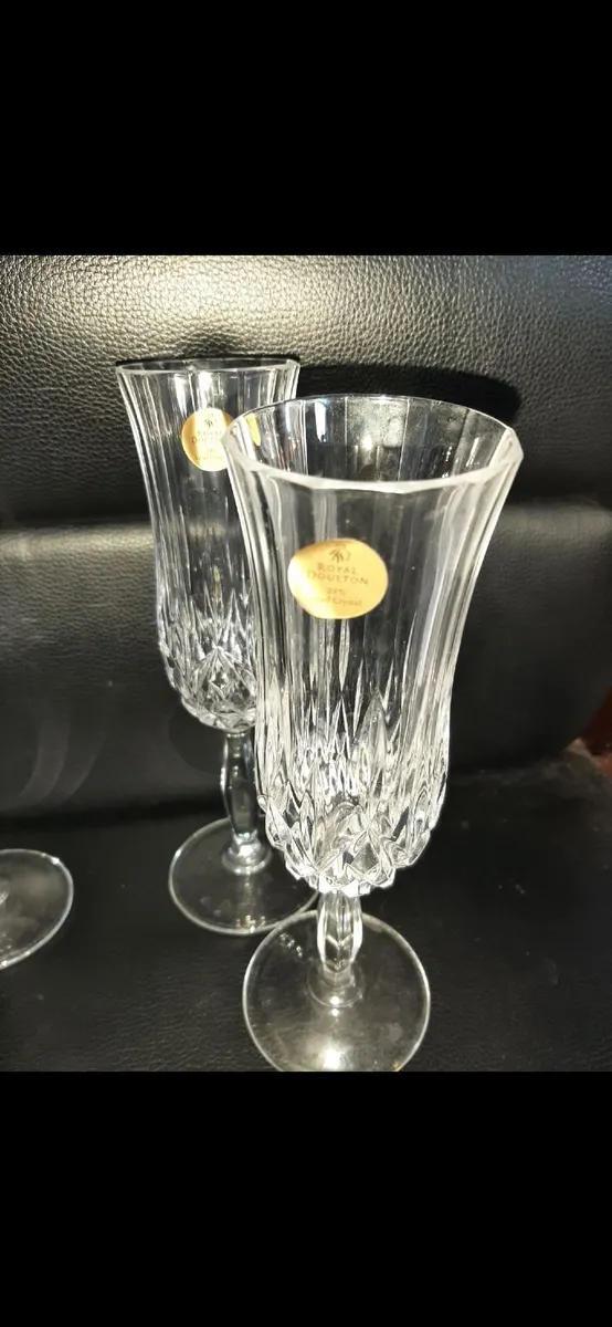 4 Vintage Royal Doulton crystal champagne flutes - Image 4
