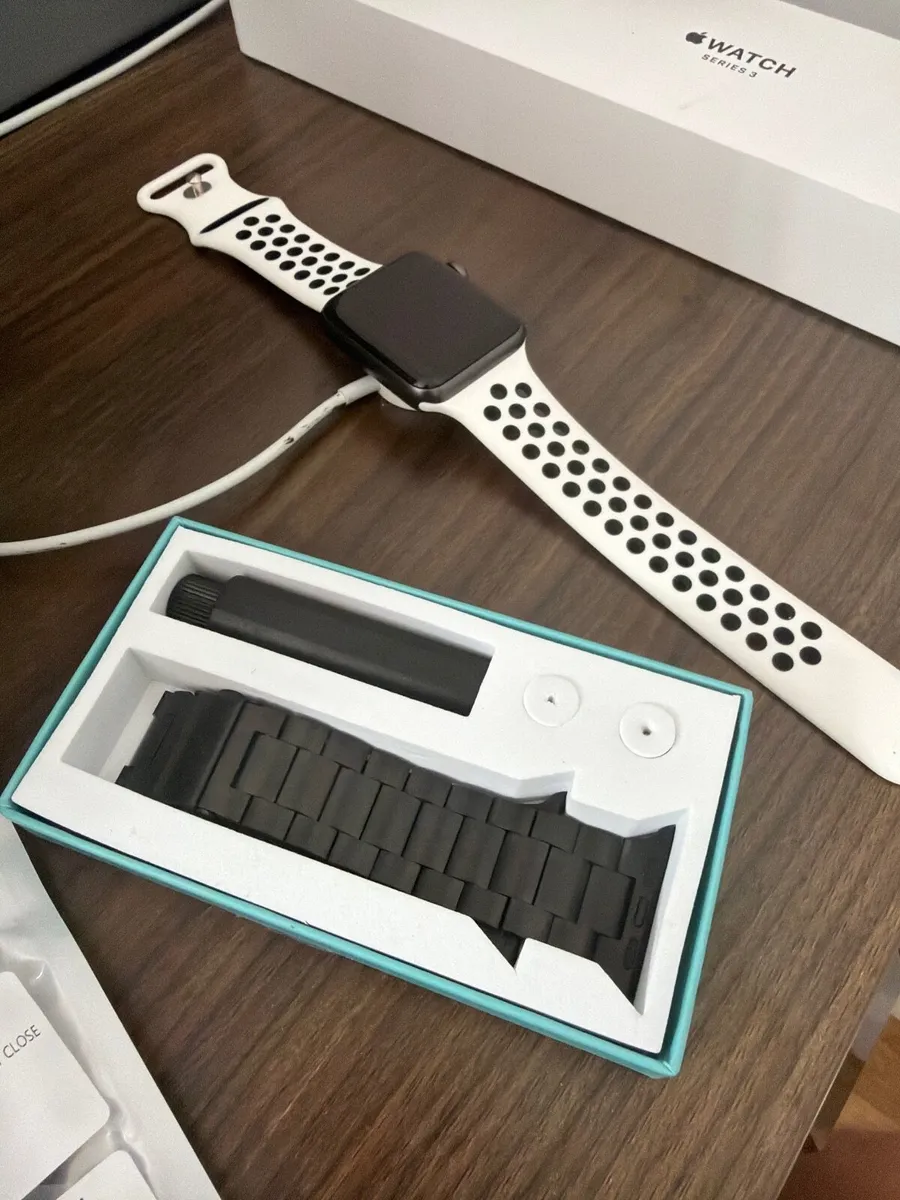 Apple Watch Series 3 - Image 3