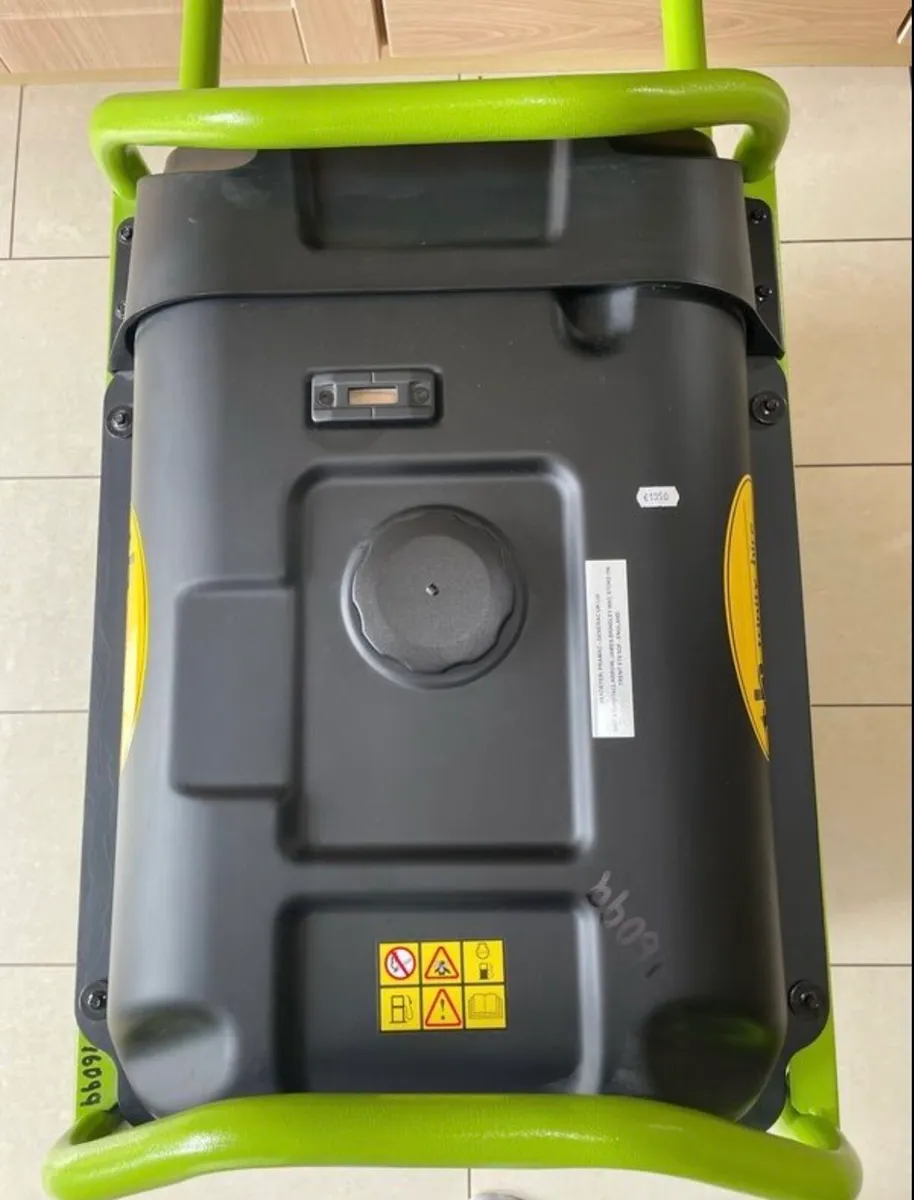Generator Pramac PX8000 - Image 2
