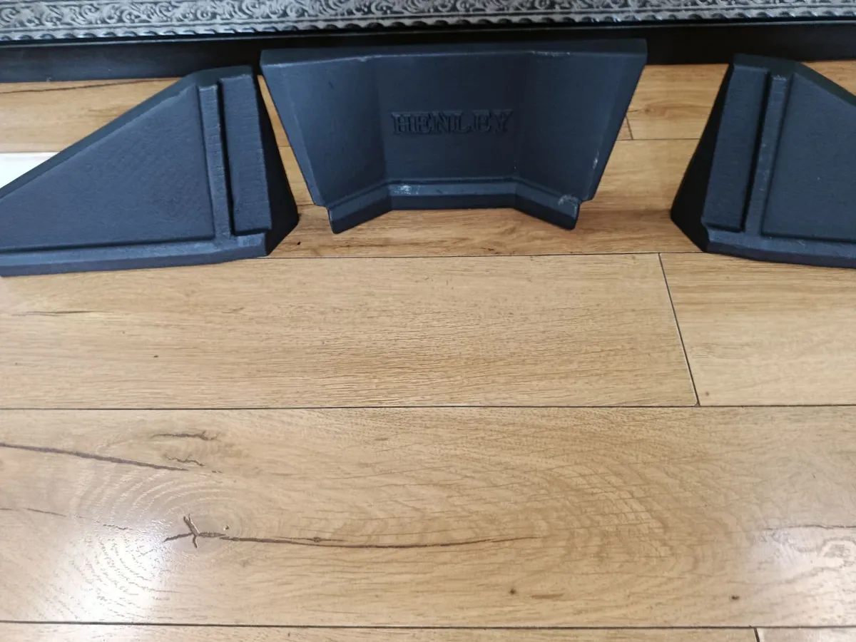 Henley Stove steel plates - Image 3