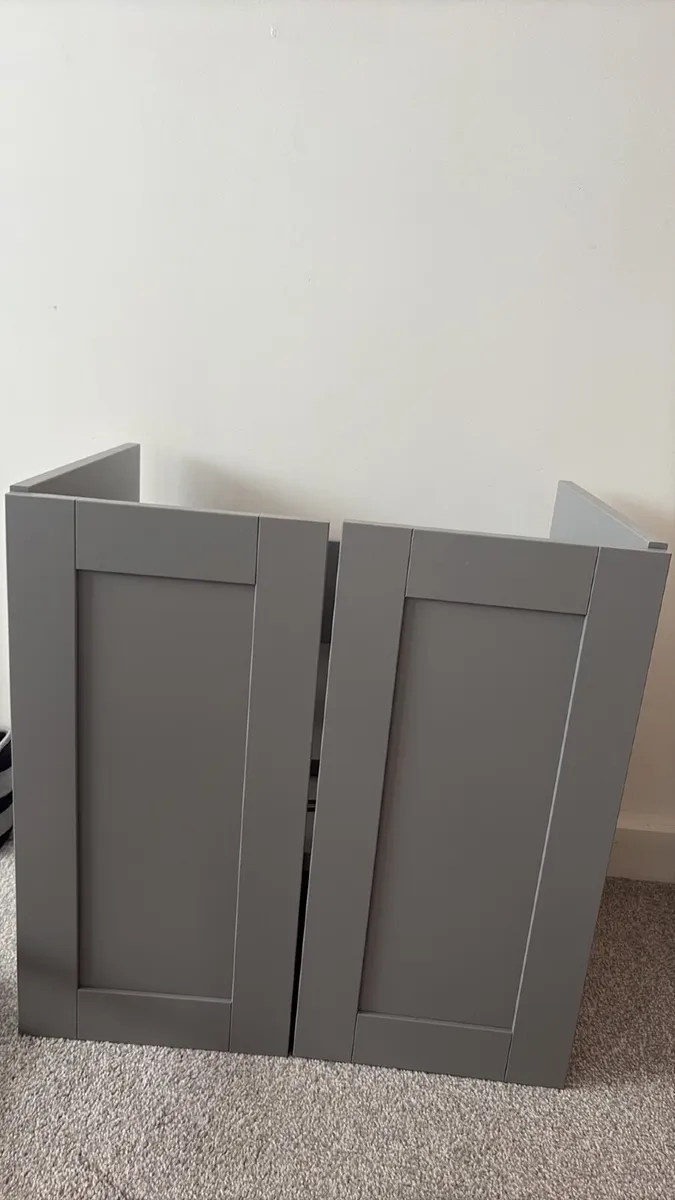 Bathroom cabinet - Image 3
