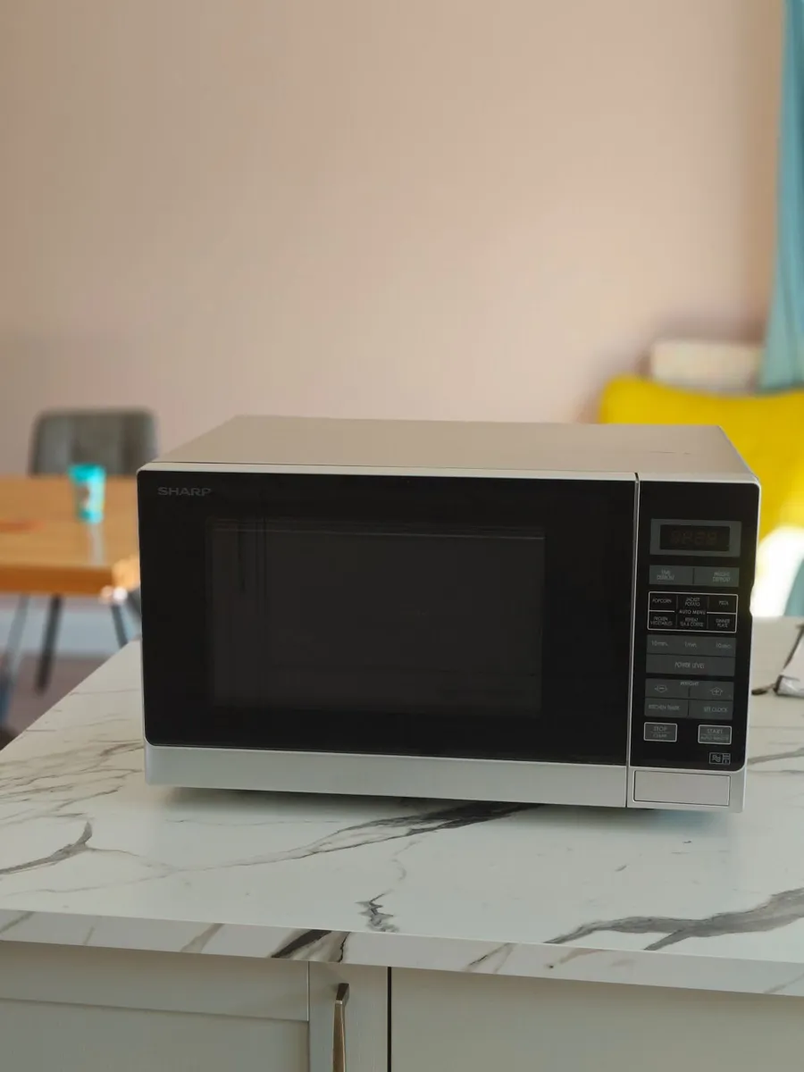 Microwave - Image 3