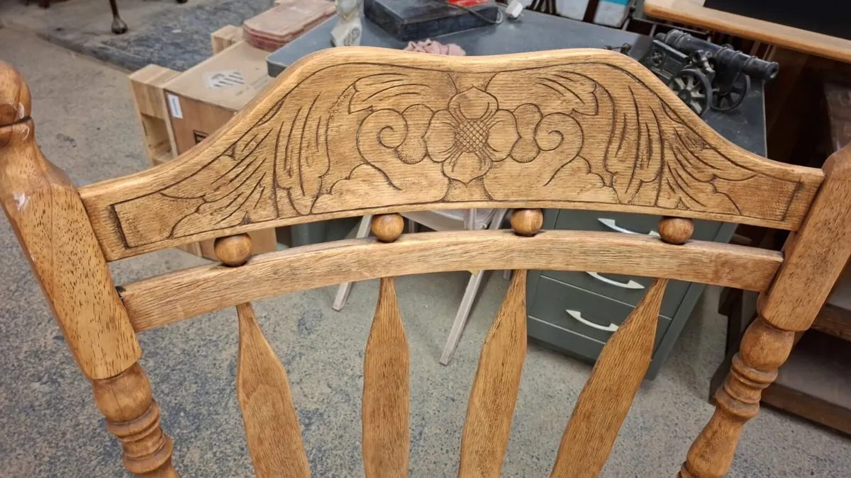 Large  carved back oak rocking chair - Image 2