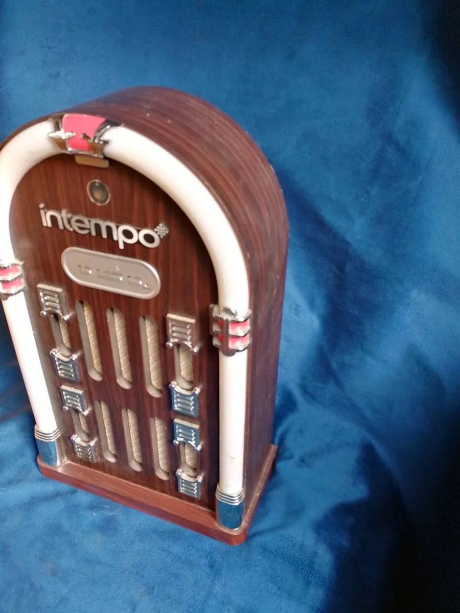 Intempo jukebox Bluetooth untested - Image 3