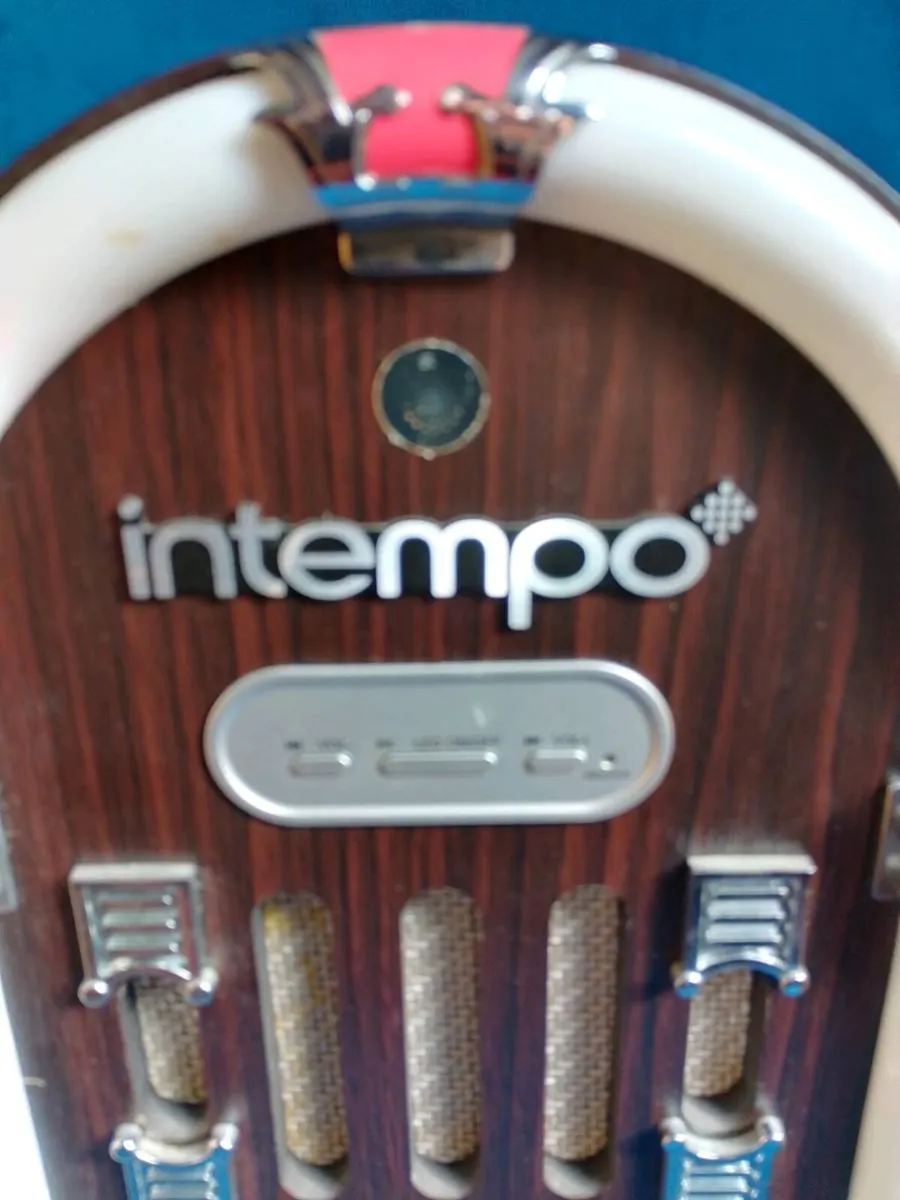 Intempo jukebox Bluetooth untested - Image 2