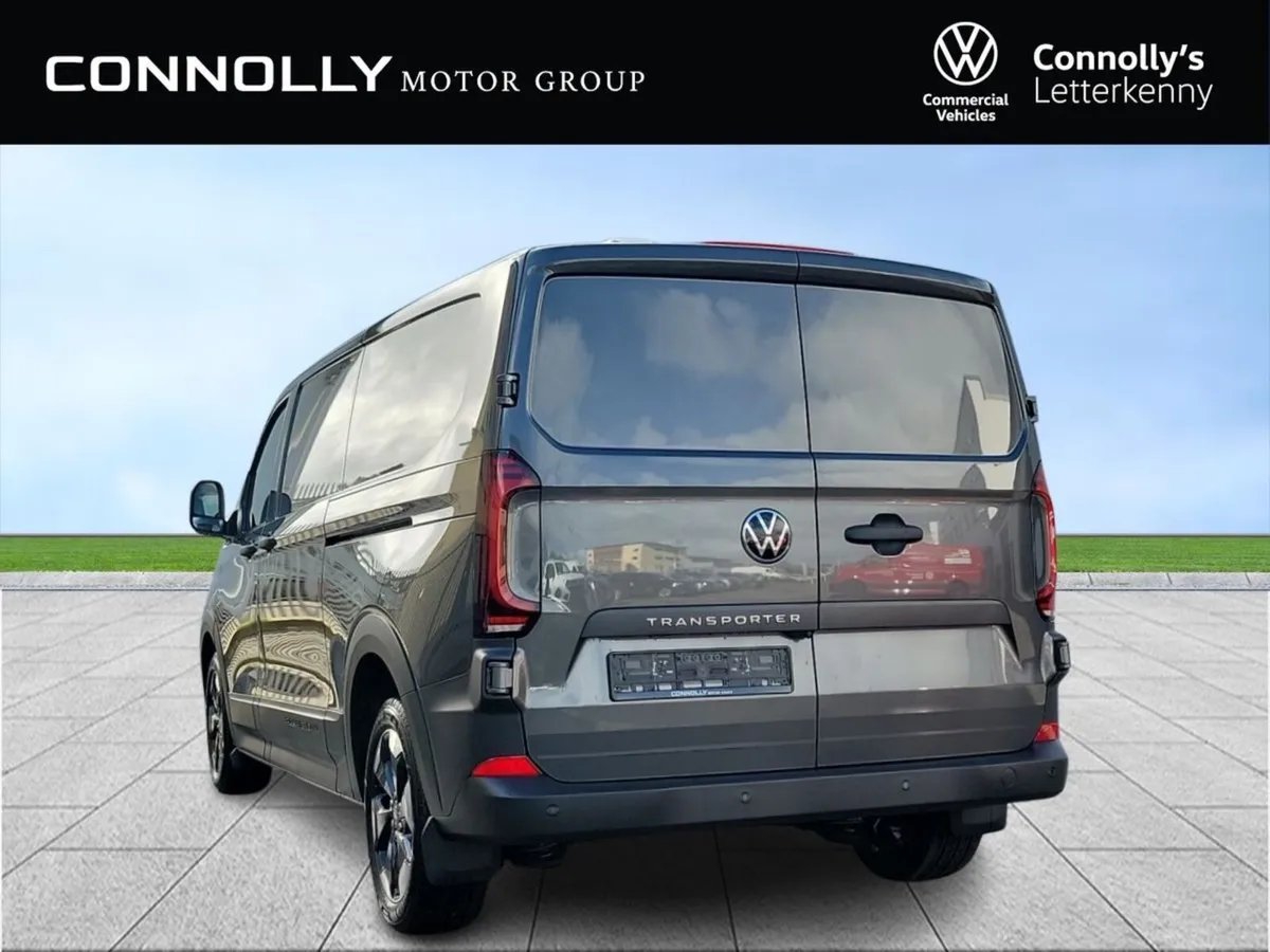 Volkswagen Transporter PanAmericana LWB 150HP 2.0 - Image 3