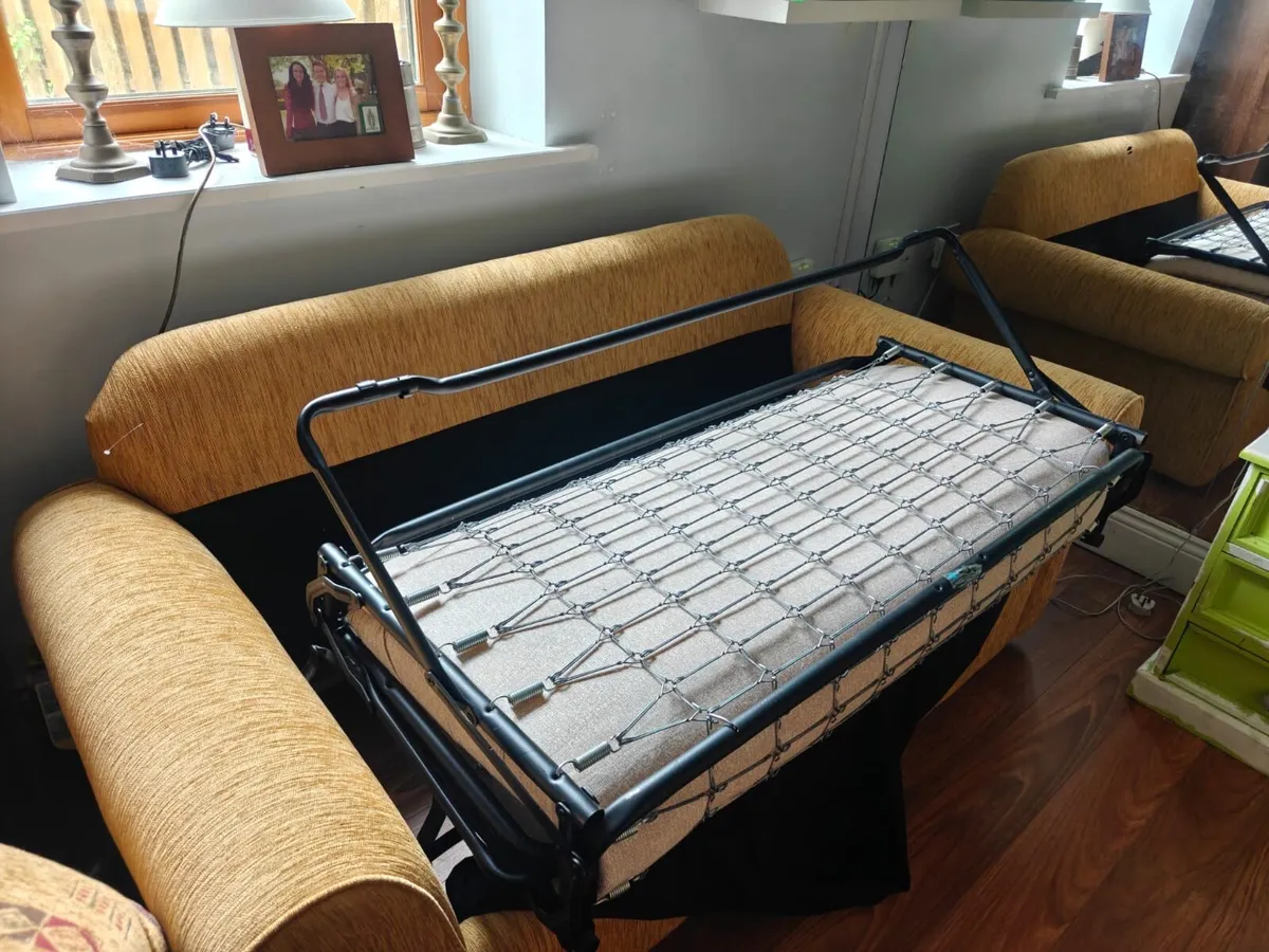 Sofa bed - Image 3