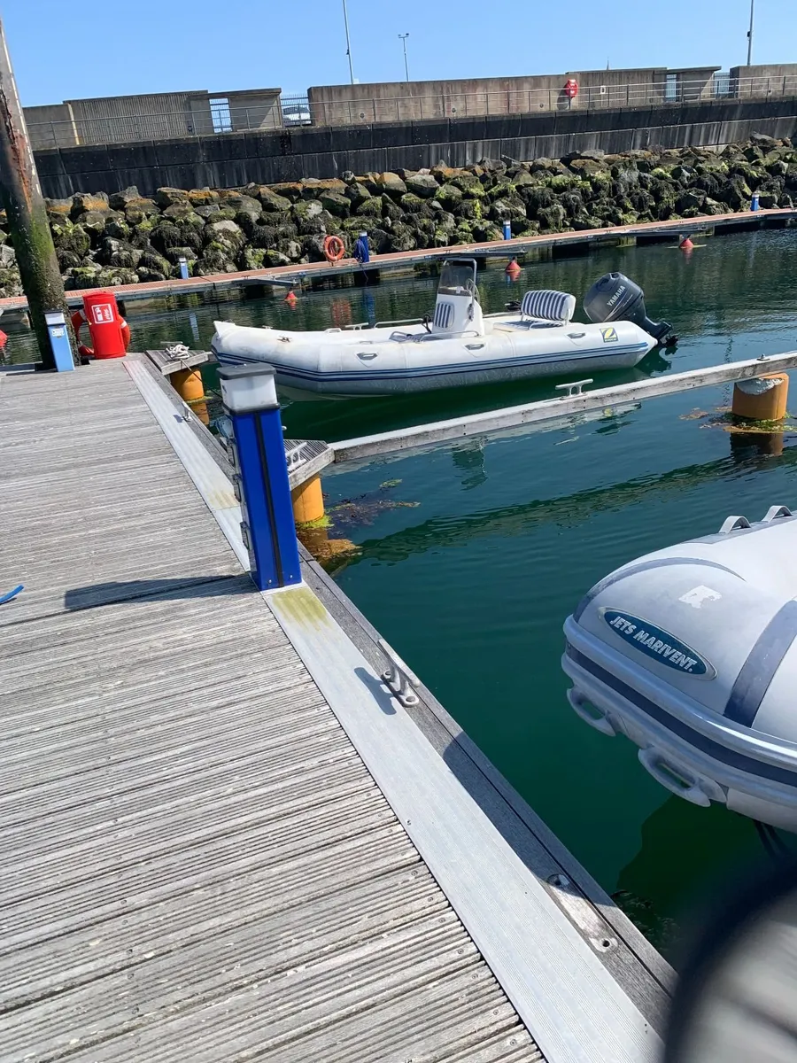 boat - Image 1